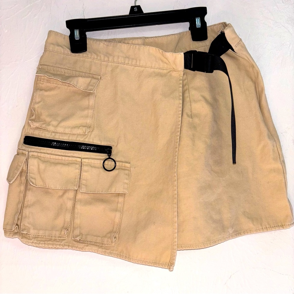 VINTAGE Forever 21 beige skirt size Small